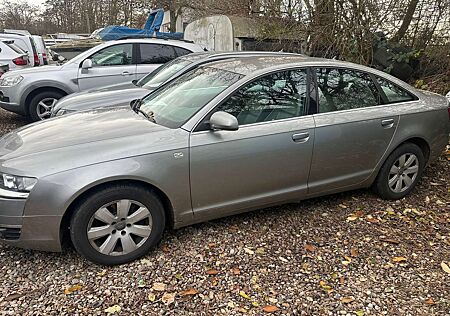 Audi A6 2.7 TDI LIMOUSINE KLIMA NAVI LEDER ALU TÜV
