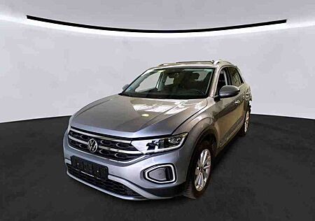 VW T-Roc Volkswagen Style 1.5 TSI Navi RearView Massage LED ACC AUT