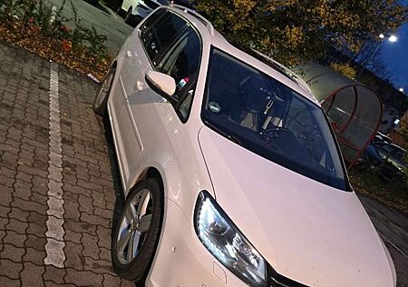 VW Touran Volkswagen 1.4 TSI style