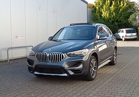 BMW X1 sDrive20i xLine Steptronic , Panorama, Navi