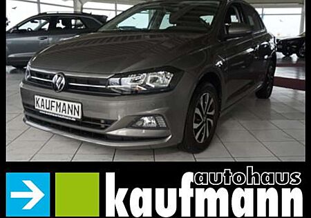 VW Polo Volkswagen ACTIVE 1,0 TSI DSG KAMERA SHZ ACC APP NAVI