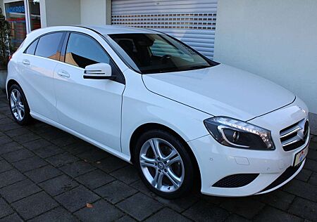 Mercedes-Benz A 200 Urban BiXenon Navigation Leder Sitzhzg ALU