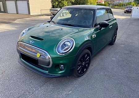 Mini Cooper SE Electric Trim