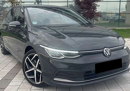 VW Golf Volkswagen VIII 2.0 TDI Active