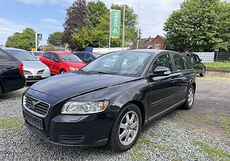 Volvo V50 1.6 D Drive Kinetic*NAVI*SHZ*XENON*ALU