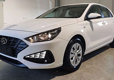 Hyundai i30 1.5 Pure