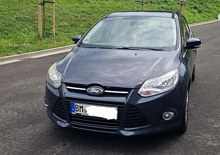 Ford Focus 1.6 EcoBoost Start-Stopp-System Titanium