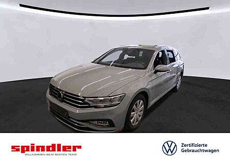 VW Passat Variant Volkswagen R-Line 2.0TDI DSG/ Navi, AHK, LED