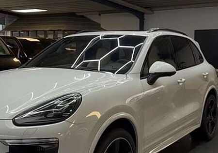 Porsche Cayenne S Diesel Tiptronic