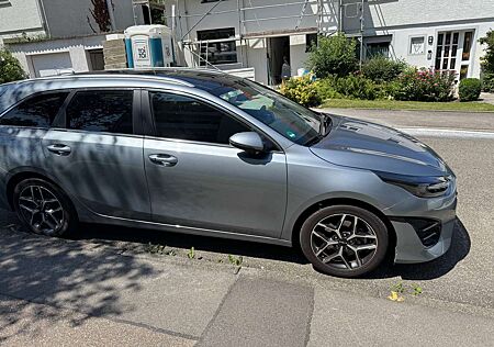 Kia XCeed Ceed SW / cee'd SW Ceed SW 1.6 GDI DCT OPF Plug-in-Hybrid Platinum Ed