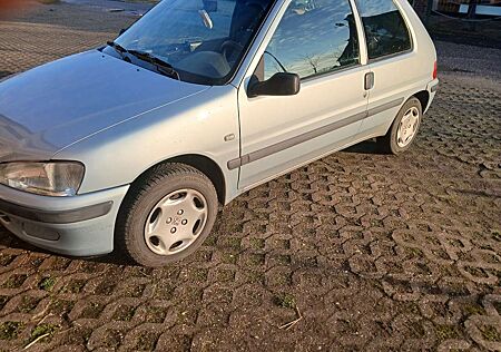 Peugeot 106 Papillon