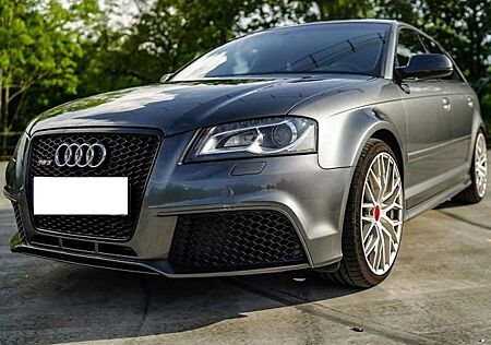 Audi RS3 Sportback S tronic