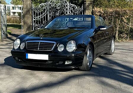 Mercedes-Benz CLK 230 Cabrio Kompressor Elegance