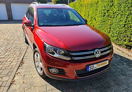 VW Tiguan Volkswagen 1.4 TSI BlueMotion Technology Lounge Sport