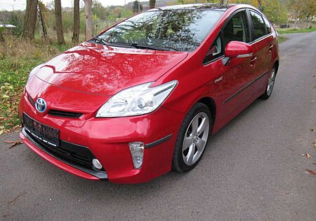 Toyota Prius 1.8 Life Hybrid 2.Hd/Kamera/HeadUp/Navi...