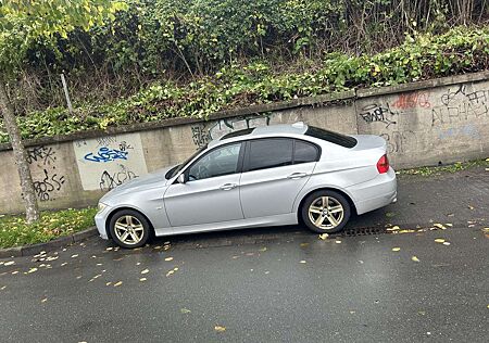 BMW 320i 320 Touring