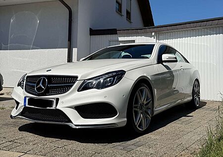 Mercedes-Benz E 250 E-Klasse Coupe Amg Paket