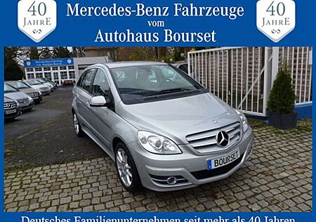 Mercedes-Benz B 180 Autom-Klima-erst 34.000 KM-Allwetterreifen Navi-Bl