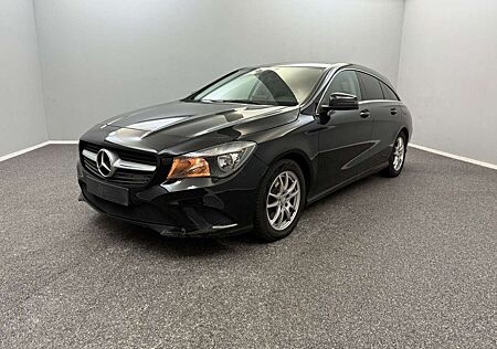 Mercedes-Benz CLA 200 PANO*AHK*MEMO*T-LEDER