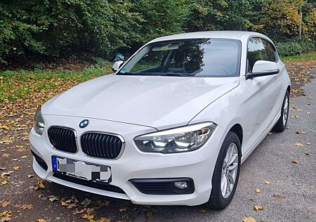 BMW 120i 120 1er (3-Türer) Sport-Aut. Advantage