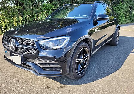 Mercedes-Benz GLC 220 d 4M+AMG-L+Pano+Distronic+HUD+Standheizung