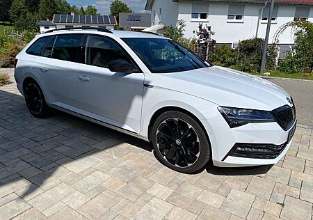 Skoda Superb Combi 2.0 TDI 4x4 DSG Sportline Scheckheft