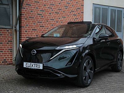 Nissan Ariya Evolve Pack e-4orce in auroragreen!! m. SD