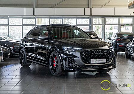 Audi RS Q8 performance Carbon Pano Matrix HUD