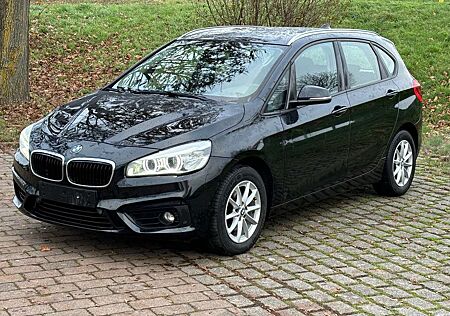 BMW 220 i Tourer Advantage /Automatik/Navi/Sport/LED