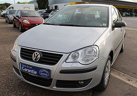 VW Polo Volkswagen 1,4L Tour Klimaautomatik