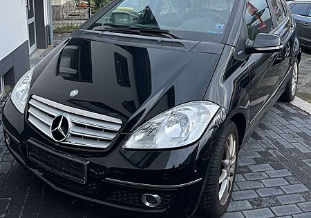 Mercedes-Benz A 160 AVANTGARDE BlueEFF PDC Sitzheizung