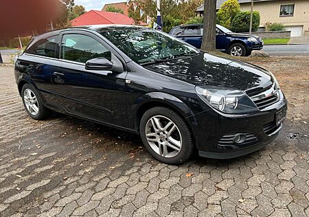 Opel Astra GTC 1.6 Sport