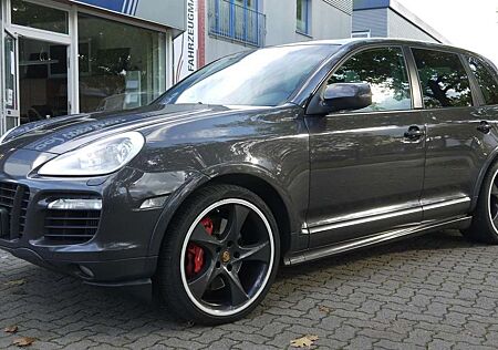 Porsche Cayenne Turbo S