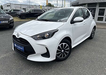 Toyota Yaris 1.0 Dual-VVTi Comfort Kamera