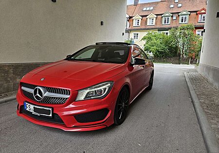 Mercedes-Benz CLA 200 7G-DCT AMG Line