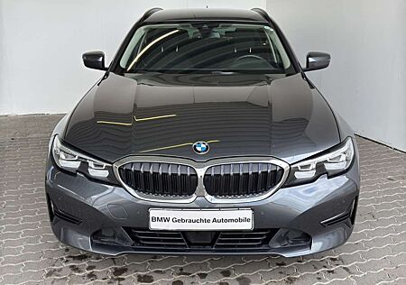 BMW 330 dA xDrive Tour. Advantage LiveCock.AHK.DriveA