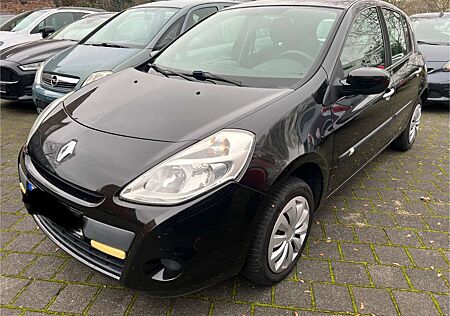 Renault Clio 1.1 III Expression TÜV 10/2026/KLIMA/5 TÜRI