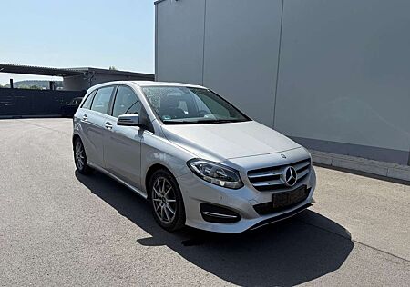 Mercedes-Benz B 180 CDI Navi*PDC*Sport*17LM