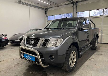 Nissan Navara Pickup 4x4 2.5 dCi KingCab*AHK*kein Rost!