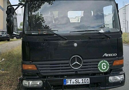 Mercedes-Benz Atego 815