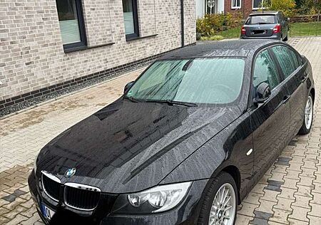 BMW 320i 320 Aut.