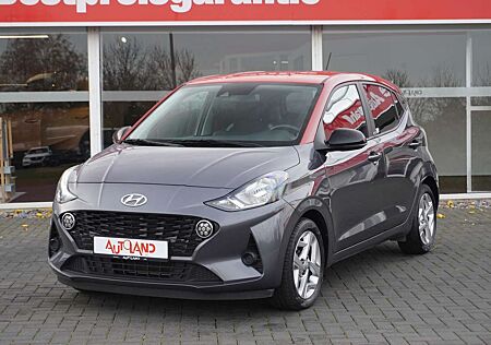 Hyundai i10 1.2 Intro Edition NAVI SHZ LHZ KAMERA