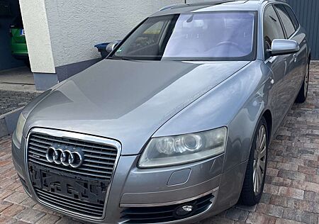 Audi A6 Avant 3.2 quattro