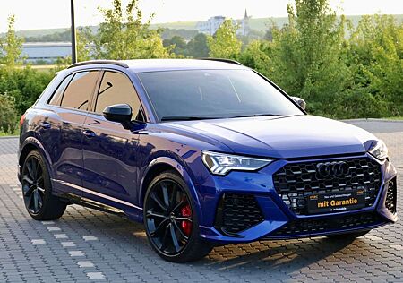 Audi RS Q3 2.5 TFSI S tronic quattro/LEDER/360°/SONOS