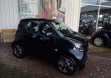 Smart ForTwo EQ*Exclusive*PANO*PTS*ALU*CAM*MEDIA*LED*SHZ*JBL*22