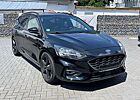 Ford Focus Turnier ST-Line*182PS*PANO*B&O*1.HAND*