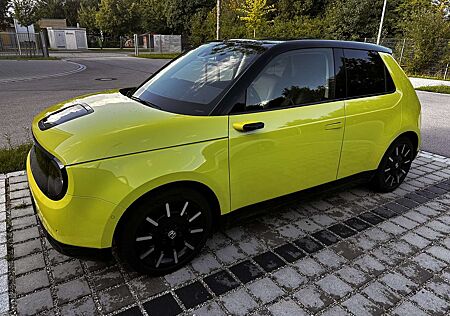 Honda e Advance-Paket