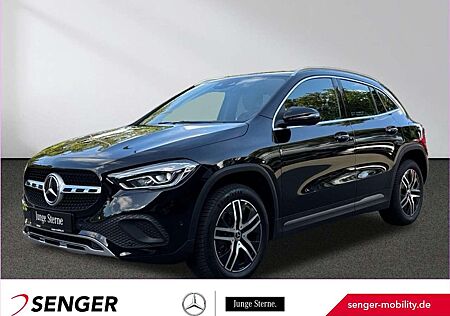 Mercedes-Benz GLA 250 e Progressive Distronic Rückfahrkamera