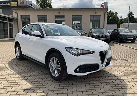 Alfa Romeo Stelvio 2.2 Diesel Comfort Automatik Klima*PDC