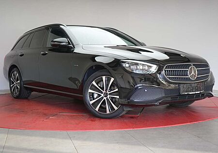 Mercedes-Benz E 300 de 4Matic T 9G-Tronic Leder/Distronic/Kame